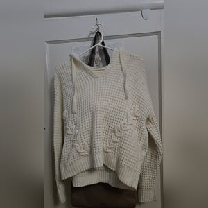 No Boundaries White Hoodie/Sweater